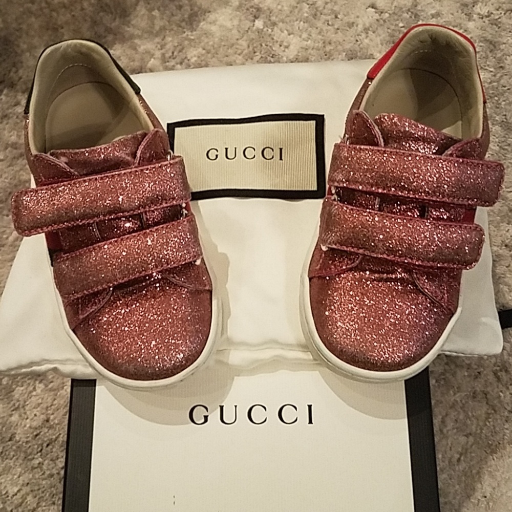 Gucci Ace sneaker in size 21 for toddler